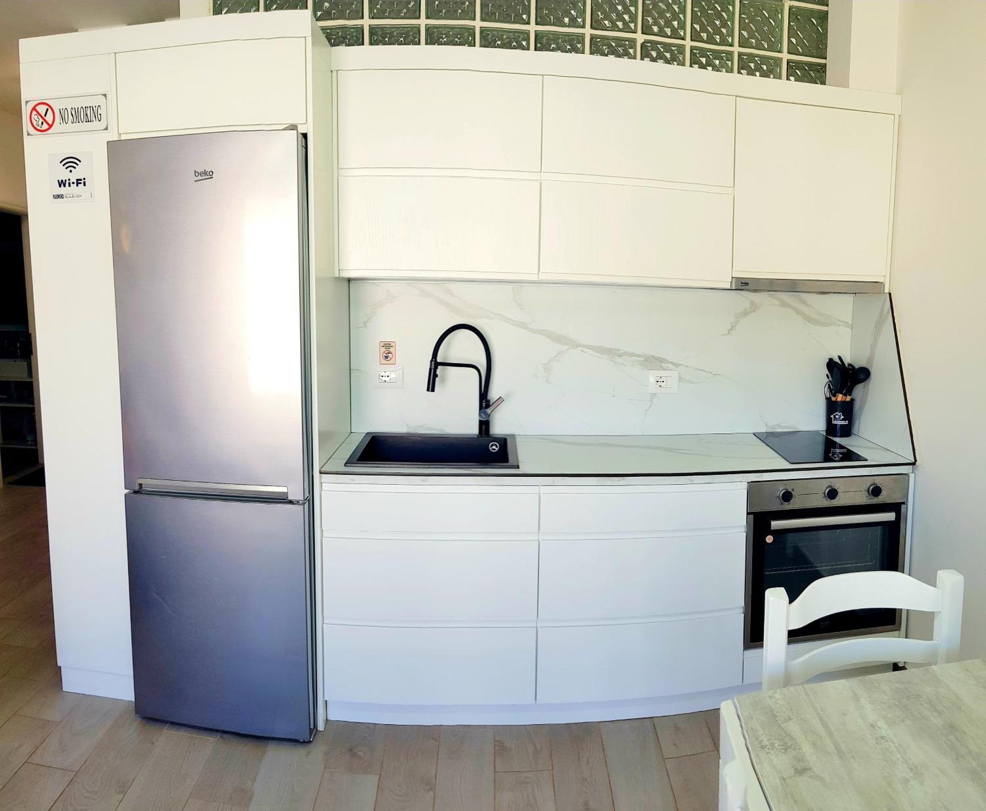 Bindi Apartment Himarë Dış mekan fotoğraf